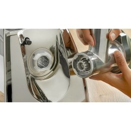 Мясорубка BOSCH MFW67440 2000Вт черный/серебристый