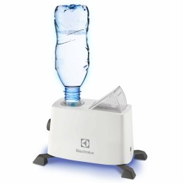 Увлажнитель воздуха Electrolux EHU-4015 Travel 5Вт (ультразвуковой) белый