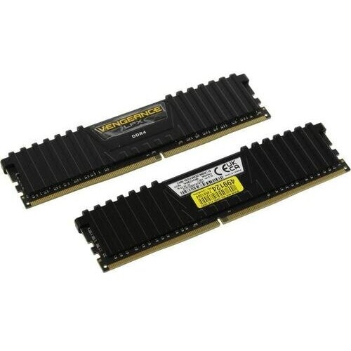 Память DDR4 2x8Gb 3600MHz Corsair CMK16GX4M2D3600C18 RTL PC4-28800 CL18 DIMM 288-pin 1.35В