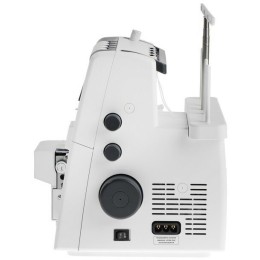 Оверлок MERRYLOCK 220 белый