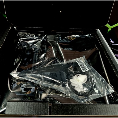 Материнская плата ASUS TUF GAMING B550M-PLUS WIFI II, Socket AM4, B550, 4*DDR4, HDMI+DP, CrossFireX, SATA3 + RAID, Audio, 2,5Gb LAN, USB 3.2*8, USB 2.0*6, COM*1 header (w/o cable) mATX ; 90MB19Y0-M0EAY0