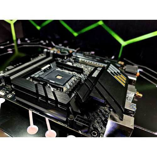 Материнская плата ASUS TUF GAMING B550M-PLUS WIFI II, Socket AM4, B550, 4*DDR4, HDMI+DP, CrossFireX, SATA3 + RAID, Audio, 2,5Gb LAN, USB 3.2*8, USB 2.0*6, COM*1 header (w/o cable) mATX ; 90MB19Y0-M0EAY0