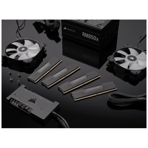 Память DDR5 2x16Gb 5200MHz Corsair CMK32GX5M2B5200C40 Vengeance RTL PC5-41600 CL40 DIMM 288-pin 1.25В