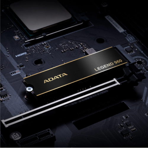 Твердотельный накопитель ADATA SSD LEGEND 960 MAX, 4000GB, M.2(22x80mm), NVMe 1.4, PCIe 4.0 x4, 3D NAND, R/W 7400/6800MB/s, IOPs 700 000/550 000, TBW 3120, DWPD 0.43, with BIG Heat Spreader (5 лет)