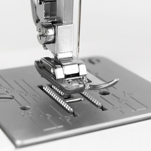 Швейная машина JANOME LW-30