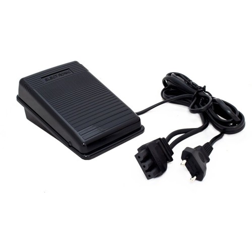 Швейная машина SINGER Tradition 2250 белый