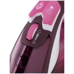 Утюг VITEK VT-1215 (PK) максимальная мощность 2400 Вт.Подошва Ceramic Ultra Care.