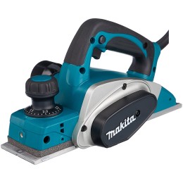 Рубанок Makita KP0800X1 Рубанок,{620Вт,17000об\м,ширина-82мм,глуб-2.5мм,2.6кг,кор, набор ножей D-07945}