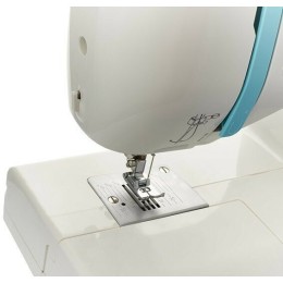 Швейная машина CHAYKA NEW WAVE 750