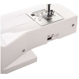 Швейная машина COMFORT 200A белый
