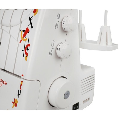 Оверлок JANOME Artstyle 4057 белый