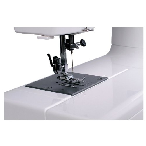 Швейная машина JANOME 394    