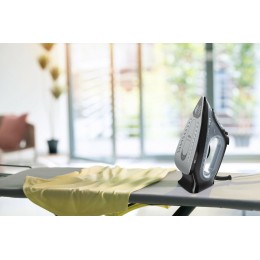 Утюг BRAUN SI3055BK