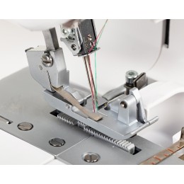 Машина-оверлок COMFORT 110 