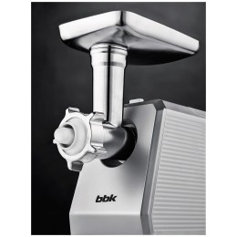 Мясорубка BBK MG2005 белый/серый /Corp