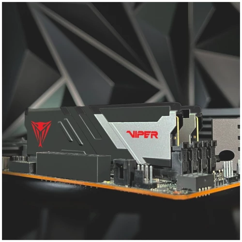 Память DDR5 2x16Gb 7000MHz Patriot PVV532G700C32K Viper Venom RTL Gaming PC5-56000 CL32 DIMM 288-pin 1.45В kit с радиатором Ret